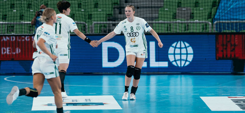 Венгрия. Полусредняя из Дании Анне-Метте Хансен и правая крайняя Дороття Фалувеги продлили контракты с "Дьером"