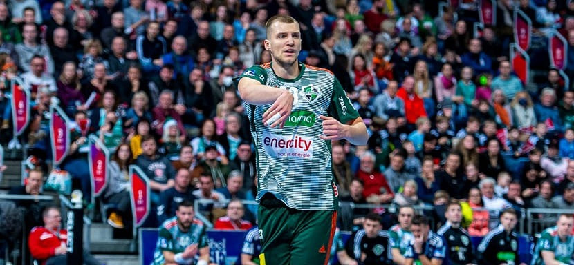 Бундеслига. 26-летний полусредний сборной Беларуси Владислав Кулеш пролонгировал контракт с "Ганновером" на будущий сезон