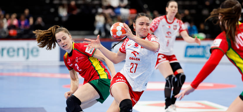 В стартовом матче игрового дня субботы на женском ЧЕ-2024 сборная Польши с минимальной разницей обыграла команду Португалии