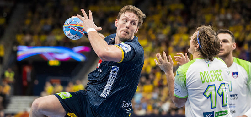 ЧЕ-2022. Йеспер Нильсен: "Понимаю, что попал в сборную из-за травм двух линейных, и не чувствую, что стал ближе к участию в турнире"