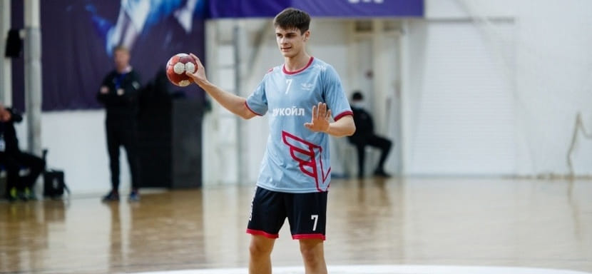 Olimpbet Суперлига. Никита Резник: "В Снежинске хочу реализовать свой игровой потенциал и помочь выполнить поставленные задачи"