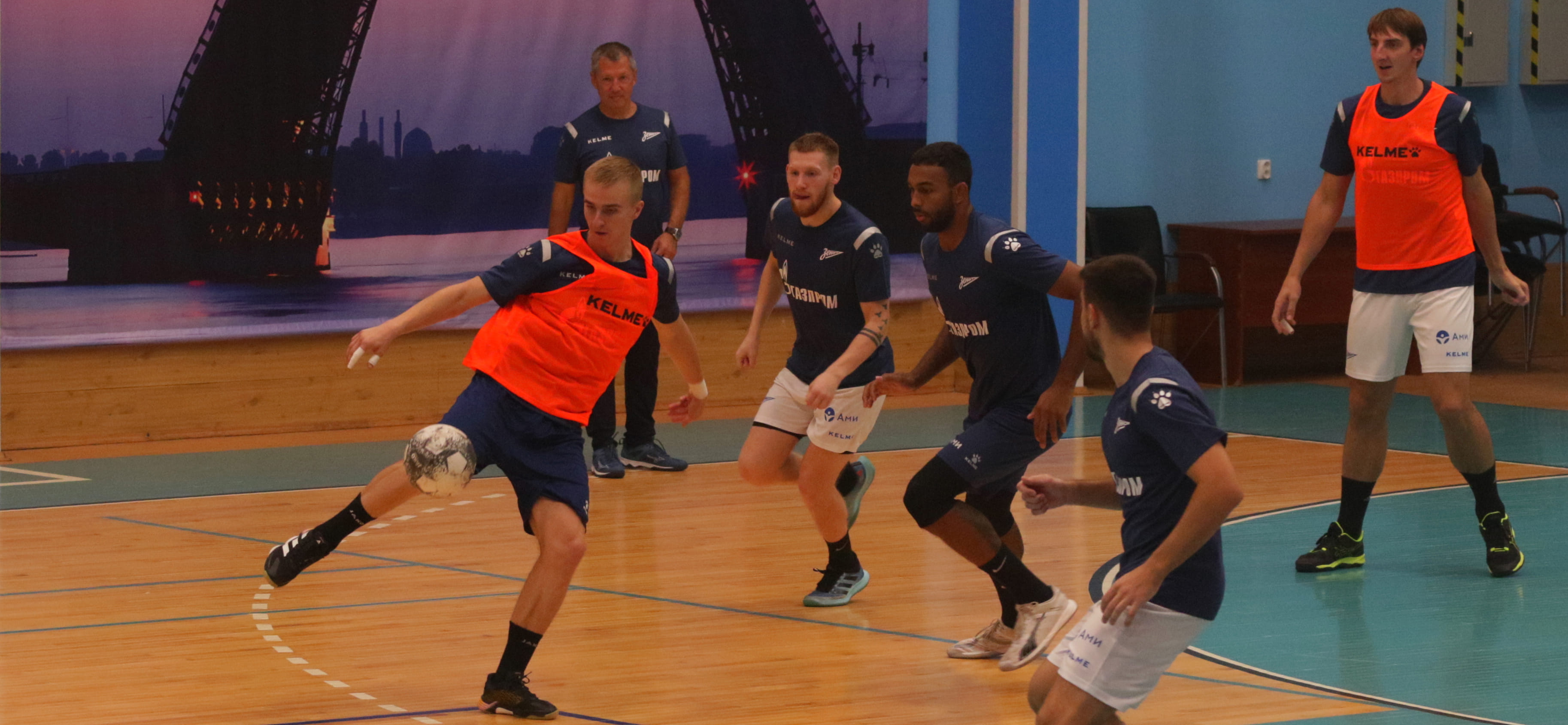 Футбол-гандбол, Бохан вместо Соболева и почему никто не любит защищаться. Чем живёт новый "Зенит"