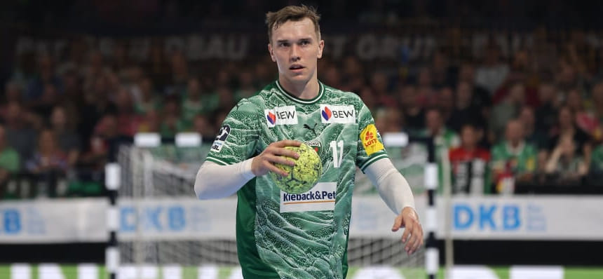 "Спортинг" благодаря голу Мартима Кошты на последней секунде обыграл "Веспрем" в Лиге чемпионов, "Берлин" победил "Кольстад"