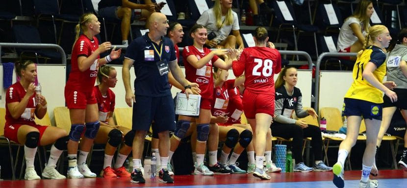 Тренер словацкой "молодежки" после поражения от шведок на ЧЕ-2021: "Против сборной России постараемся сыграть лучше"