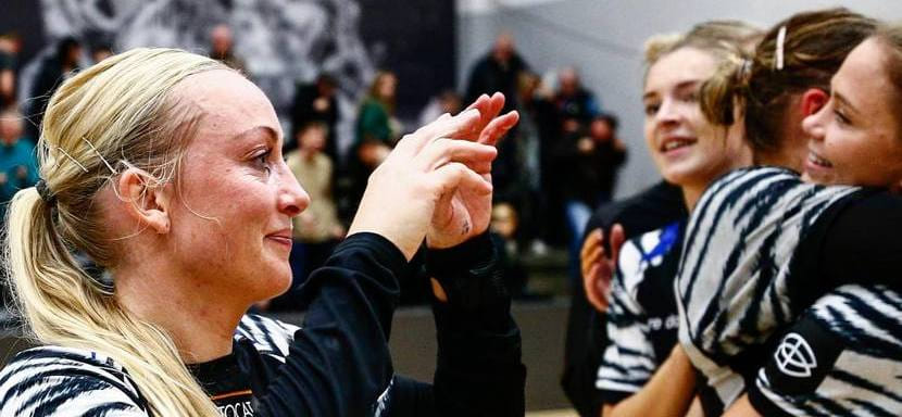 Дания. 37-летняя левая крайняя Луизе Фонс продлила контракт с "Копенгагеном"