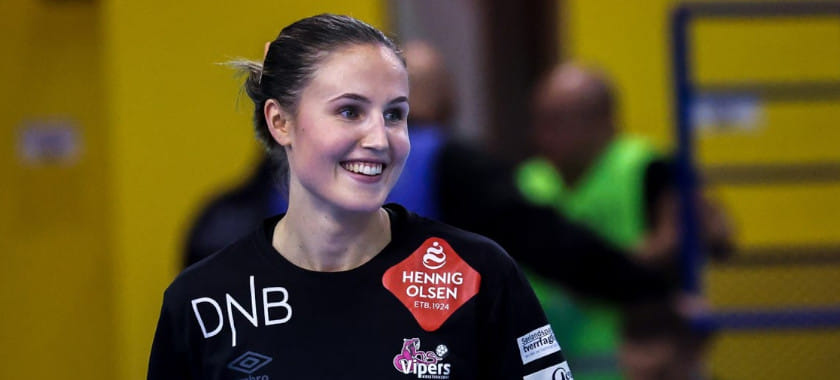 Лига чемпионов. 8 голов Анны Вяхиревой не помогли "Кристиансанду" обыграть "Ференцварош", "Кастамону" одержал первую победу в главном еврокубке