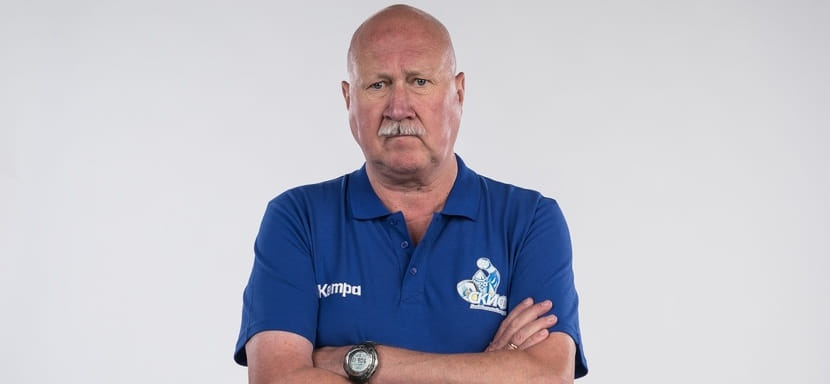 Рулевой СКИФа-2 Александр Фролов: "Схема молодежного первенства России ужасна. Молодежь надо учить, а не наигрывать и "натаскивать"