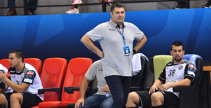 Балканы. Главный тренер сборной Македонии Данило Брестовац неожиданно подал в отставку с поста рулевого "Металурга"