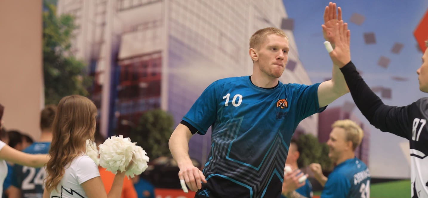 Павел Аркатов: "Смотрю, как в "Зените" защищается вторым Луня, что-то черпаю оттуда…"