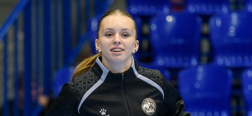 Левая полусредняя тольяттинской "Лады" Ангелина Жукова больше не сыграет в этом сезоне