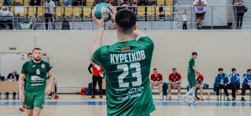 Высшая лига. Правый полусредний Максим Куретков покинул казанский "Зилант"