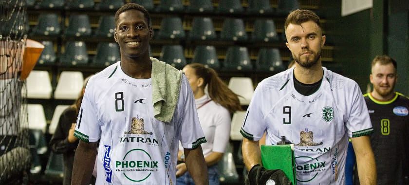 Словакия. В центральном матче первого круга чемпионата страны "Татран" Касаткина вырвал победу у "Поважской Быстрицы" за 2 секунды до конца