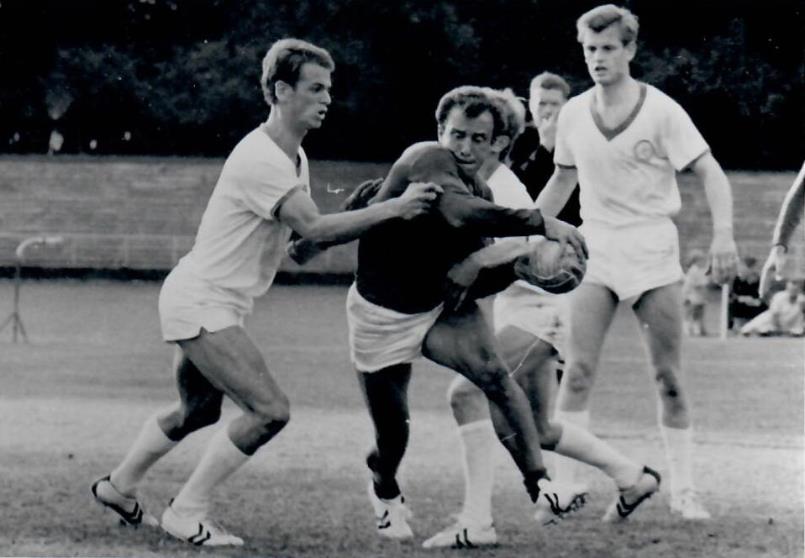 Юрий Соломко: "За рубежом советских игроков неудержимо тянуло в музеи"