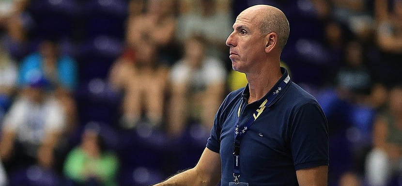 Португалия. "Порту" объявил о расставании с главным тренером Карлушем Резенде. 24-кратный чемпион страны остался в сезоне-2023/24 без трофеев