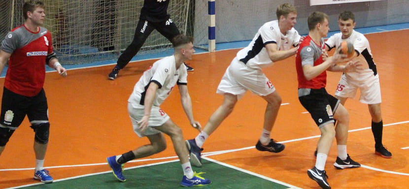 Беларусь. БГУФК-СКА с преимуществом в 18 мячей разгромил "Кронон" в единственном поединке игрового дня