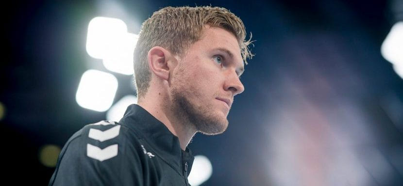 Бундеслига. Правый крайний "Киля" Магнус Ландин получил травму в игре с "Берлином". Датчанин находится в одной из больниц Копенгагена