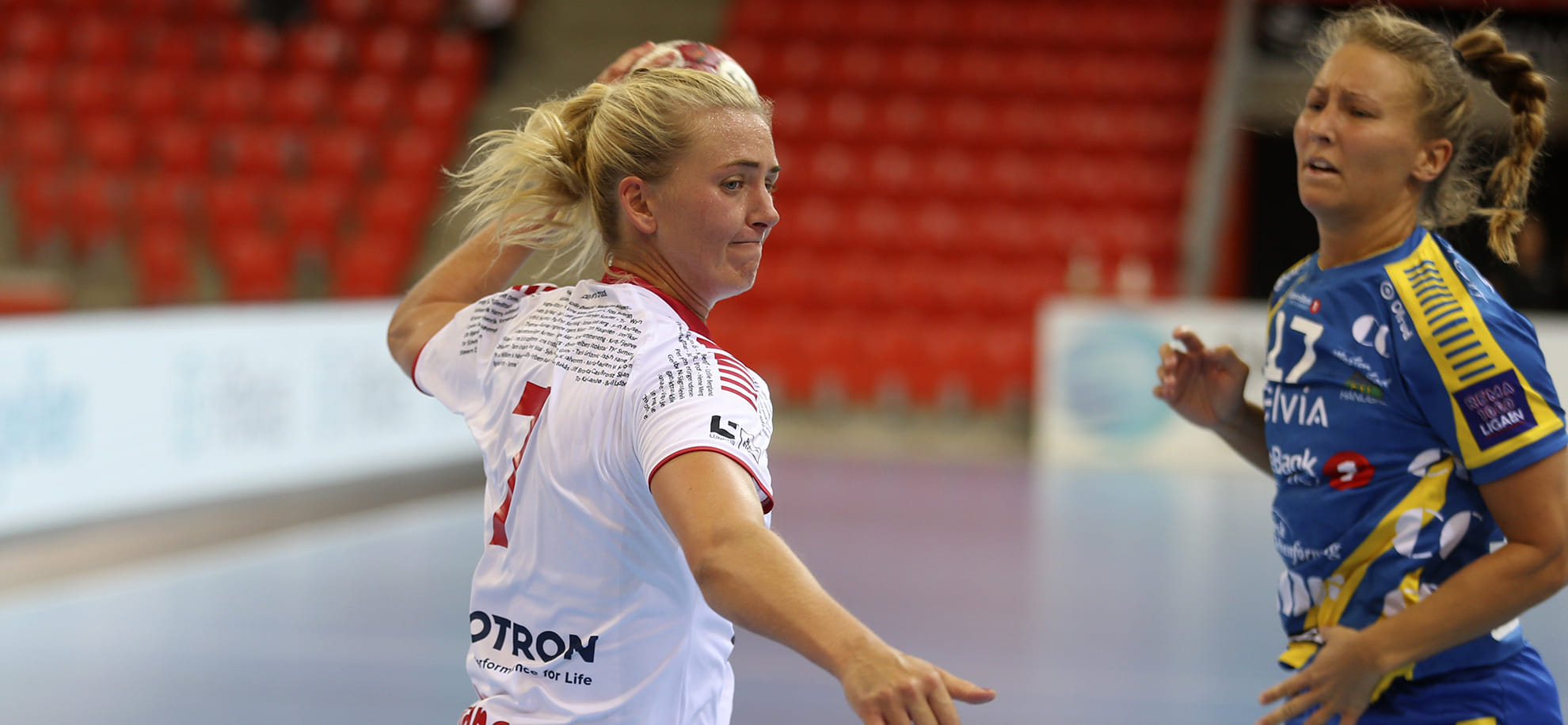 Венгрия. Правая полусредняя сборной Швеции Элинор Юханссон переходит в венгерский "Дебрецен" из норвежского "Сторхамара"