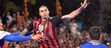 Дмитрий Киселев подписал контракт с "Чеховскими Медведями". Правый полусредний сборной России покидает "Вардар"