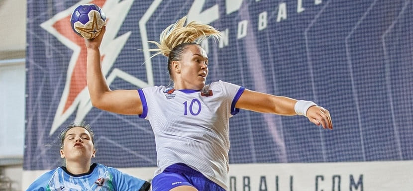 Всероссийская Спартакиада. Команда Москвы стала первым полуфиналистом женского турнира. Разгромлены представительницы Удмуртии