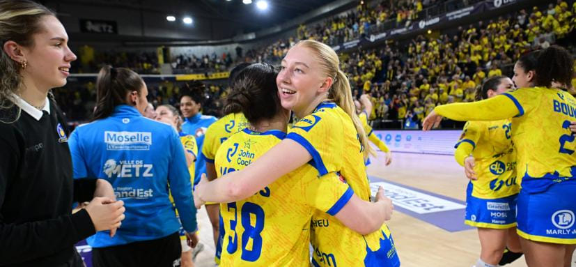 "Дьёр" и "Мец" разгромили своих соперниц в Лиге чемпионов, "Икаст" после проигранного первого тайма победил "Солу"