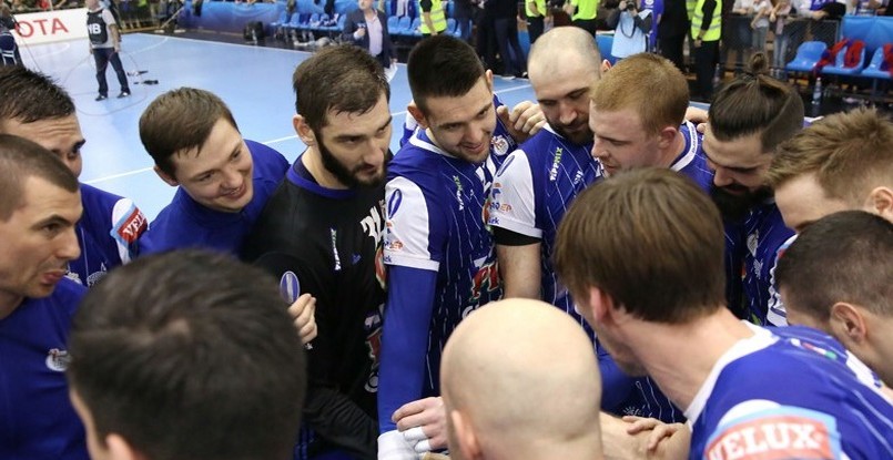 Венгрия. "Пик" прервал победную серию. "Веспрем" добился непростого успеха в игре с "Ференцварошем"