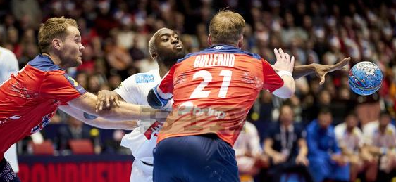 ЧЕ-2020. Люк Абало: "Для нас ново быть в таком положении. Посмотрим, как мы это все переварим"