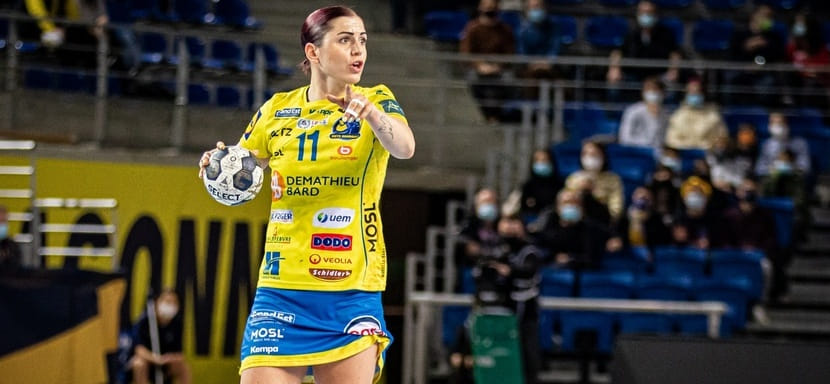 Венгрия. Разыгрывающая "Меца" Тамара Хорачек по трудовому иску должна заплатить "Шиофоку" штраф за трёхмесячный прогул