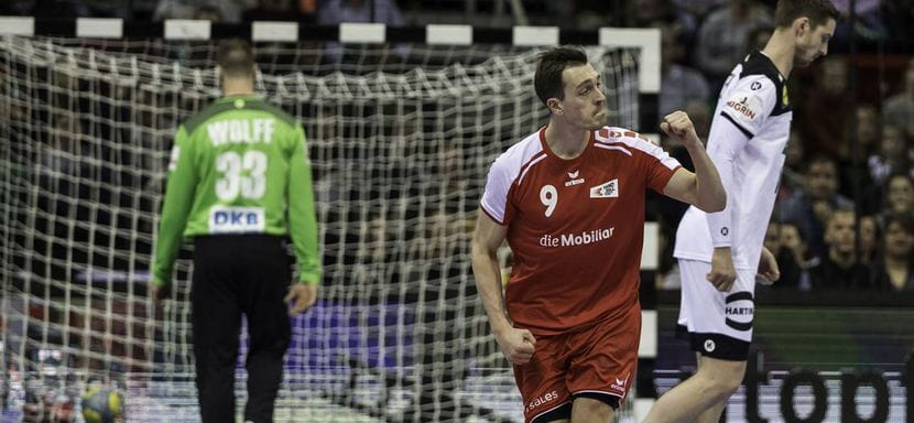 Сборная Швейцарии вместо отмененного "Yellow Cup" сыграет товарищеский матч с командой Германии. Немцы также встретятся с французами