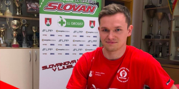 Словения. 23-летний левый крайний Яка Журга перешел из шведского "Будена" (Д2) в "Слован" из Любляны