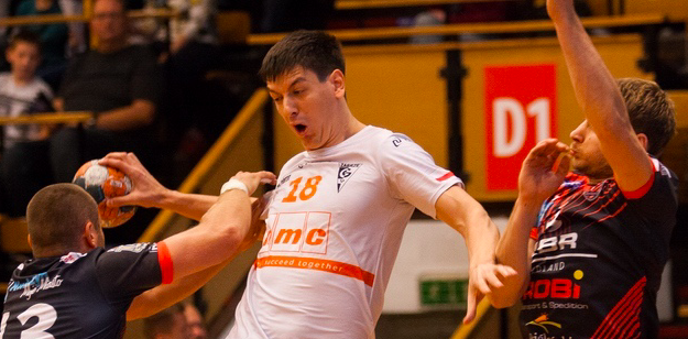 Трансферный слух. Полусредний Александр Татаринцев может перейти из польского "Гурника" в "Таганрог"-ЮФУ