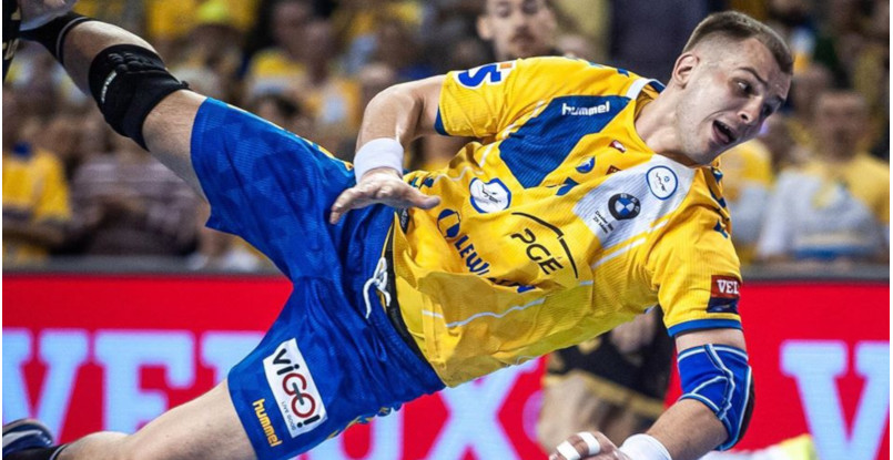 Польша. Игрок сборной Беларуси и "Виве" Артем Королек назван лучшим линейным национального чемпионата по версии sportowefakty.wp.pl