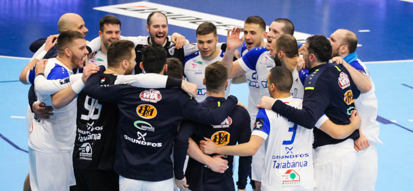 Венгрия. "Татабанья" разгромила "Орошхазу", а "Чурго" разошелся миром с "Дабашем" в субботних матчах