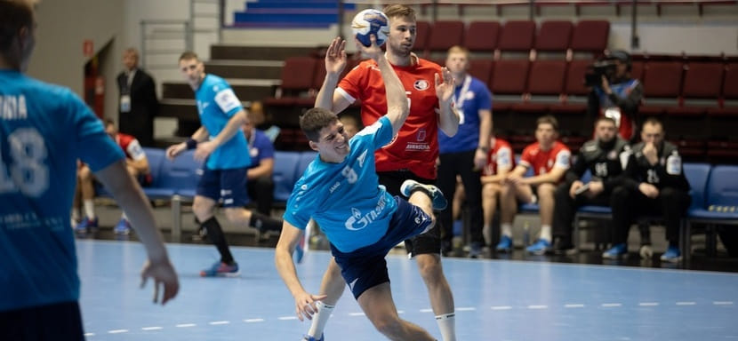 SEHA-Gazprom League. Дивизион "Восток". "Зенит" в заключительном туре добился второй победы в турнире. В Могилёве повержен "Машека"