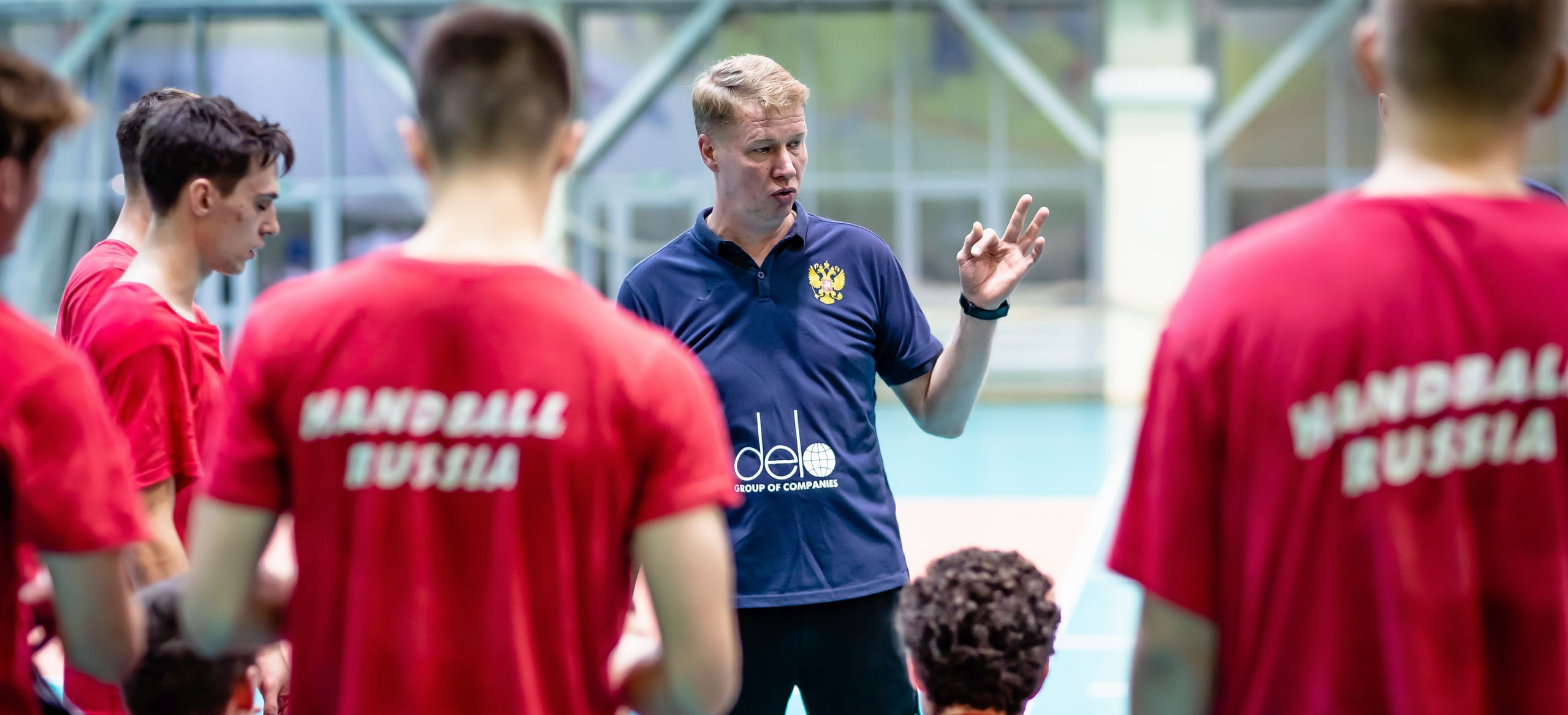 "Отдельное спасибо Никите Кривошлыкову — отпахал в одиночку". Сергей Клёнов — о прогрессе игроков молодёжки