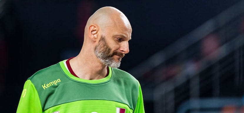 ЧМ-2021. 43-летний вратарь сборной Катара Даниел Шарич завершил выступление в Египте. У основного голкипера команды травма плеча