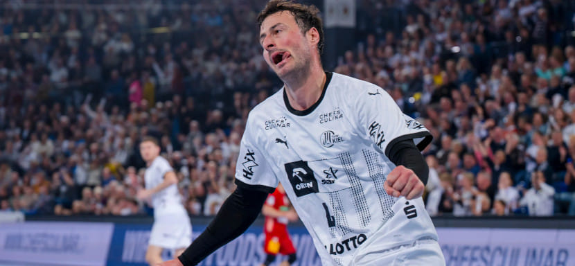 "Киль", "Штутгарт" и "Гамбург" Валиуллина одержали гостевые победы в субботних встречах мужской бундеслиги