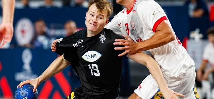 Сборные Германии и Испании сыграют в финале юношеского (U-19) чемпионата мира. Решающий матч состоится в воскресенье