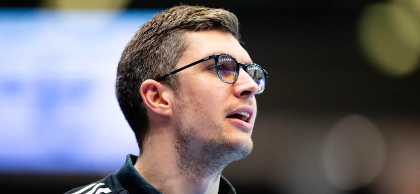 Дания. Главный тренер участника Лиги чемпионов "Севехофа" Расмус Овербю летом уйдет в "Копенгаген", у которого амбициозные планы развития