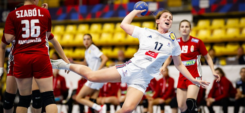 К старту отборочного турнира чемпионата Европы 2026 года будут готовиться 24 гандболистки сборной Франции