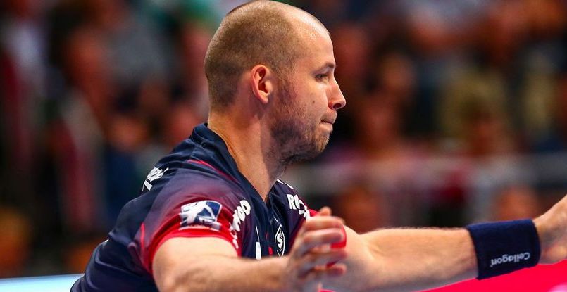 Бундеслига. Линейный "Фленсбурга" Симон Хальд получил тяжелую травму колена и не сыграет на чемпионате Европы-2020