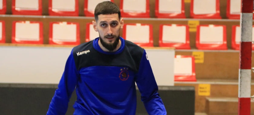 Голкипер "Чеховских медведей" Дмитрий Павленко принял участие в празднике детского гандбола "В чеховской берлоге" (ВИДЕО)