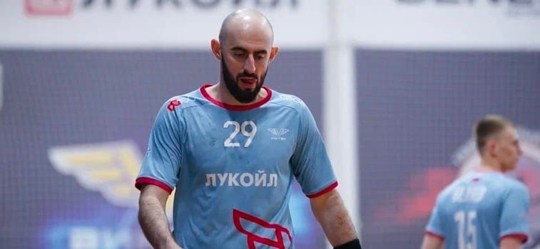 Olimpbet Суперлига. Правый крайний "Виктор" Иван Пасенов не сможет продолжить бронзовую серию с "Чеховскими медведями" из-за травмы