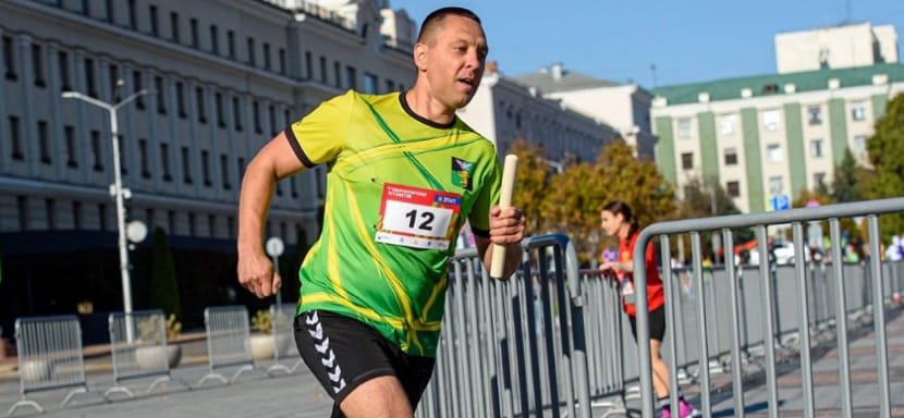 Россия. Гандбольный долгожитель, правый крайний Денис Зелинский объяснил в интервью БЦ, почему так и не появился в клубе из Чехова