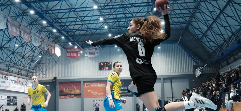 Команда "Венло" из Нидерландов вышла в третий круг женского Кубка ЕГФ, сыграв один матч на Фарерах. И ещё 10 матчей второго раунда турнира