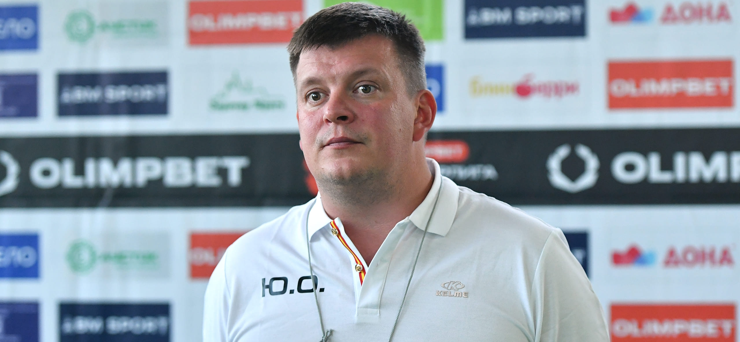 Юрий Орлов: "К нападению претензий нет — забросили в Волгограде свои 34 мяча, но защита была отвратительная" (ВИДЕО)