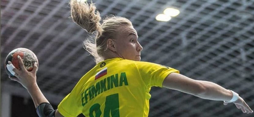 Суперлига. Правая крайняя "Кубани" Анна Ефимкина: "Вернусь на площадку нескоро. Прошло два месяца после операции, а нужно семь-восемь" (ВИДЕО)