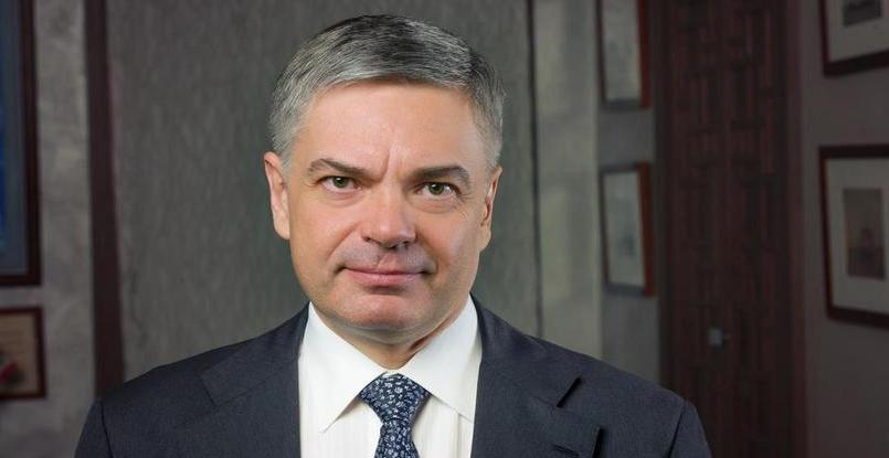 Сергей Шишкарев обсудил подготовку сборной России к Олимпиаде-2020 на Восточном экономическом форуме во Владивостоке