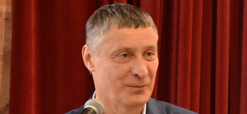 Валерий Певницкий: "За последние годы уровень развития женского гандбола снизился. Причина — недостаток гандболисток в возрасте после 15 лет"