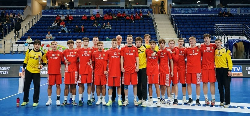 21 гандболист вызван в юношескую сборную Беларуси на товарищеские матчи в Минске со сверстниками из России