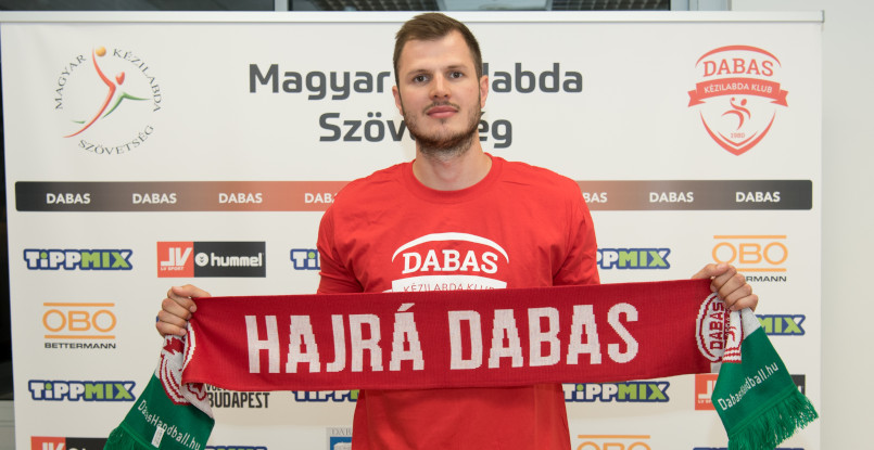 Венгрия. После двух сезонов в испанской "Куэнке" Балинт Фекете возвращается в родной чемпионат и присоединяется к "Дабашу"